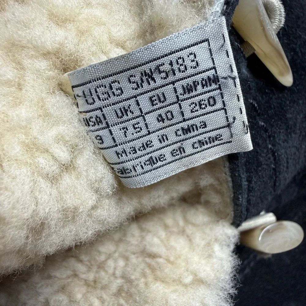UGG pre owned